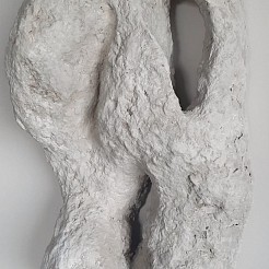 Sculpture Roza geschilderd door 