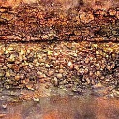 Falling in pieces geschilderd door 